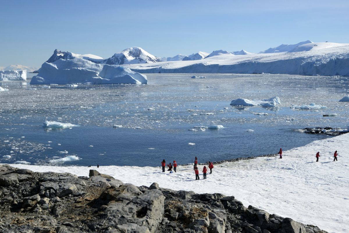 PL Stonnington Island AntarcticaRS